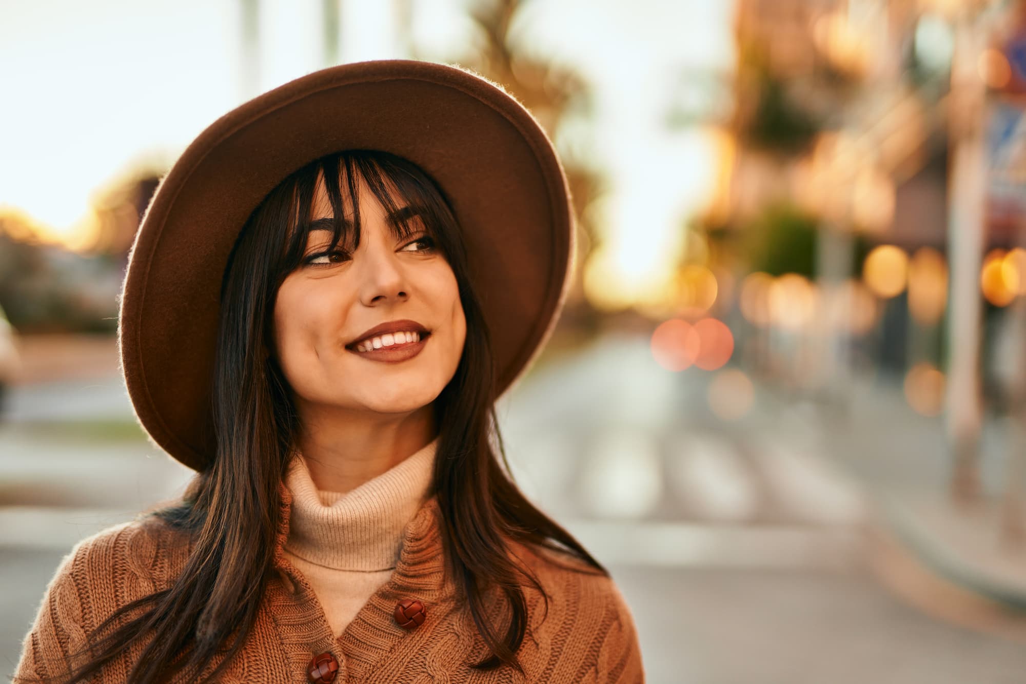 4 coupes de cheveux parfaites pour accompagner une frange rideau ? Illzach